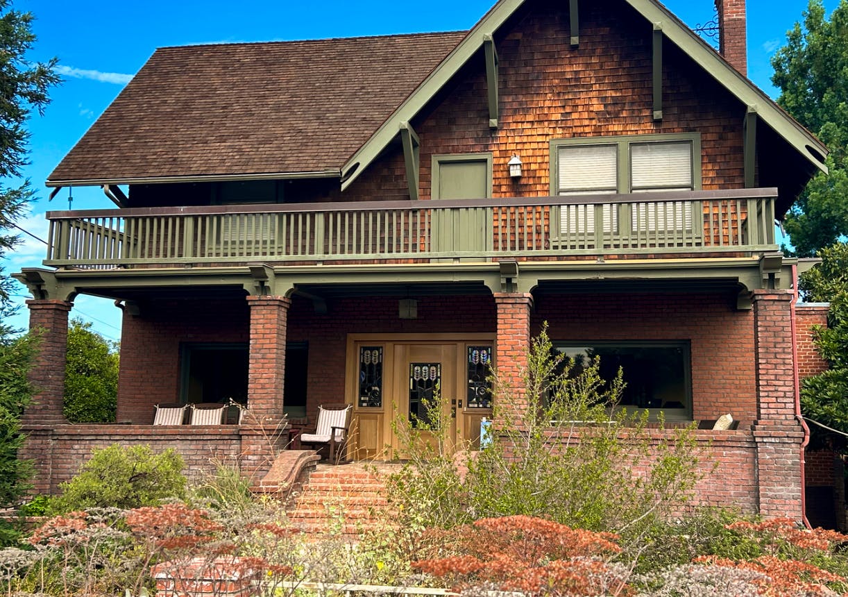 YMCA Holiday Home Tour