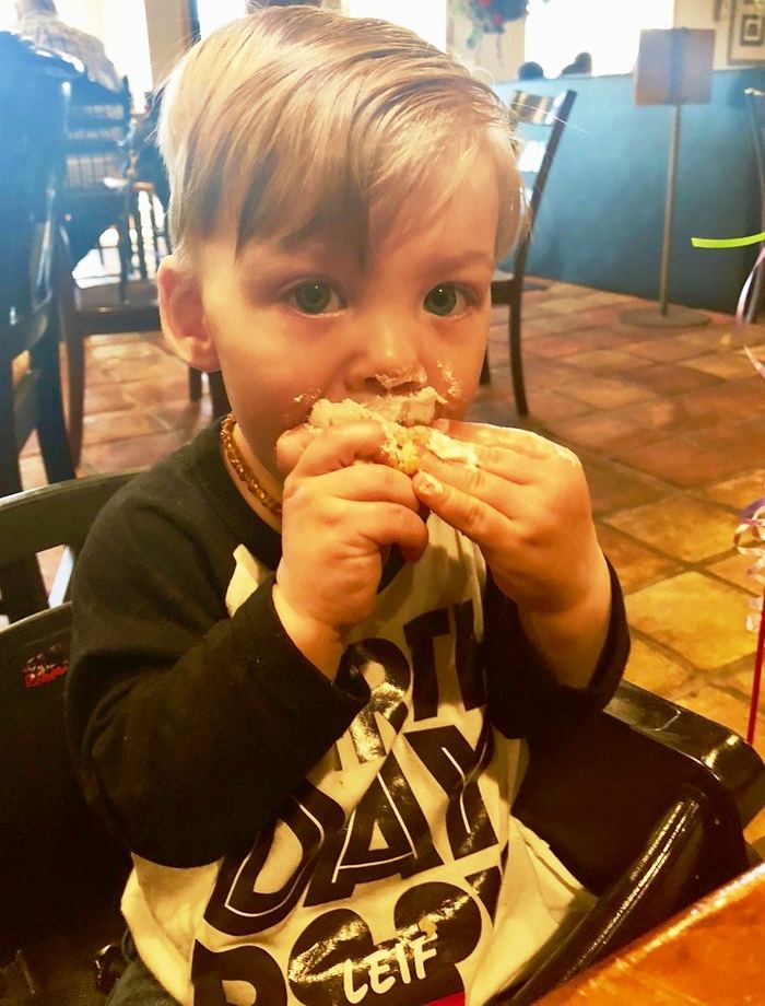 Kid eating