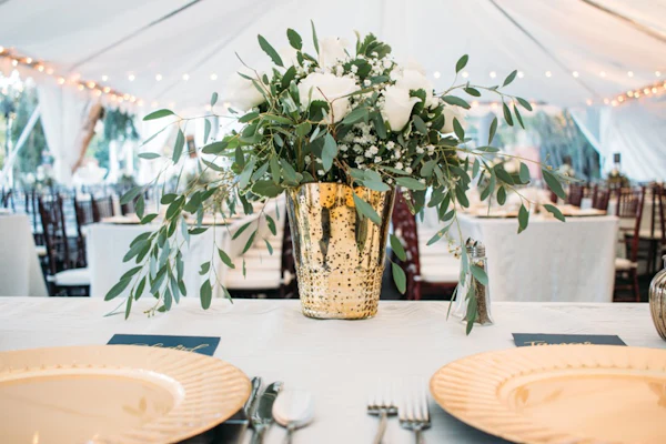 Hero image for Your Complete Guide to Wedding Flowers