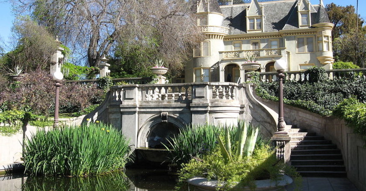Kimberly Crest