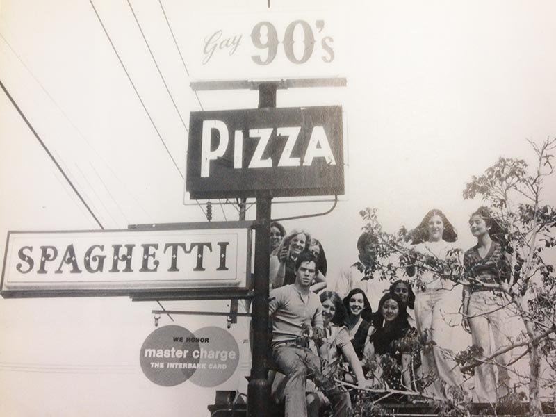 Gay 90s Pizza